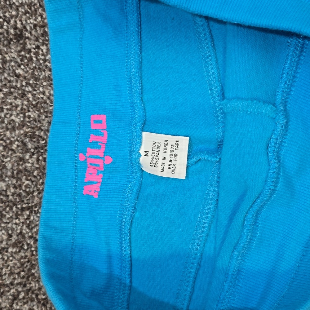 Apollo Capri Pants - Picture 2 of 3